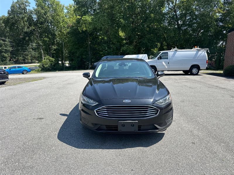 Ford Fusion SE 2020