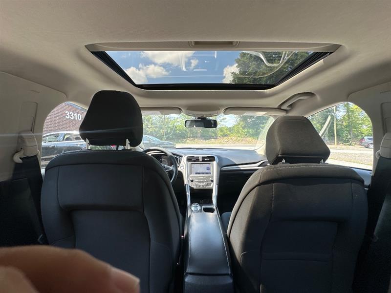 Ford Fusion SE 2020