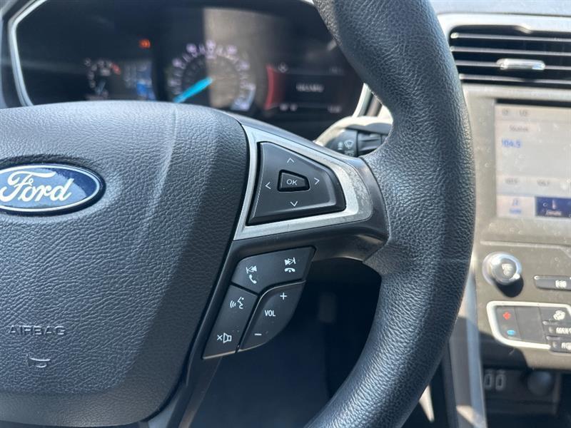 Ford Fusion SE 2020