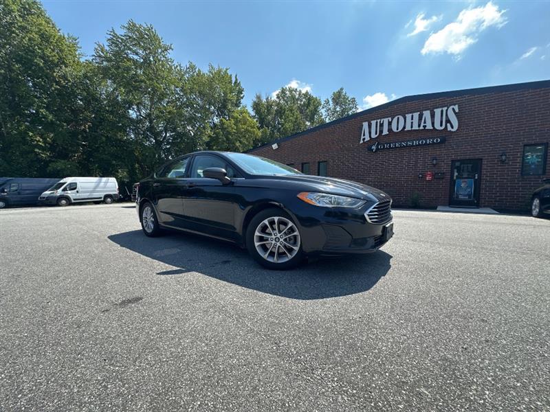 Ford Fusion SE 2020