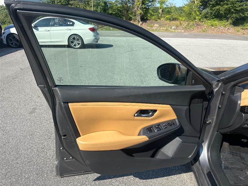 Nissan Sentra SV 2022
