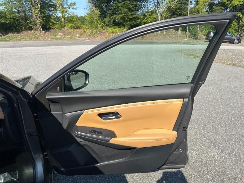 Nissan Sentra SV 2022