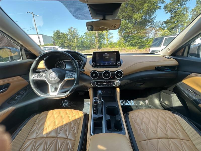Nissan Sentra SV 2022
