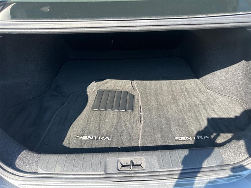 Nissan Sentra SV 2022