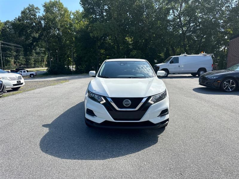 Nissan Rogue Sport S 2020