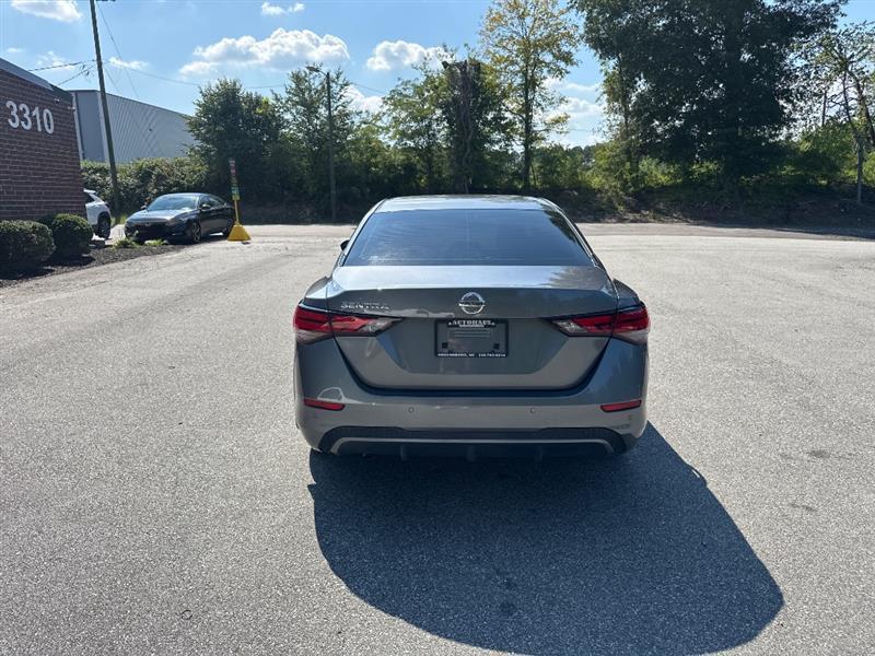 Nissan Sentra S 2020