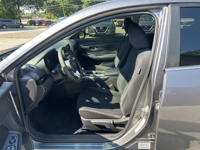 Nissan Sentra S 2020