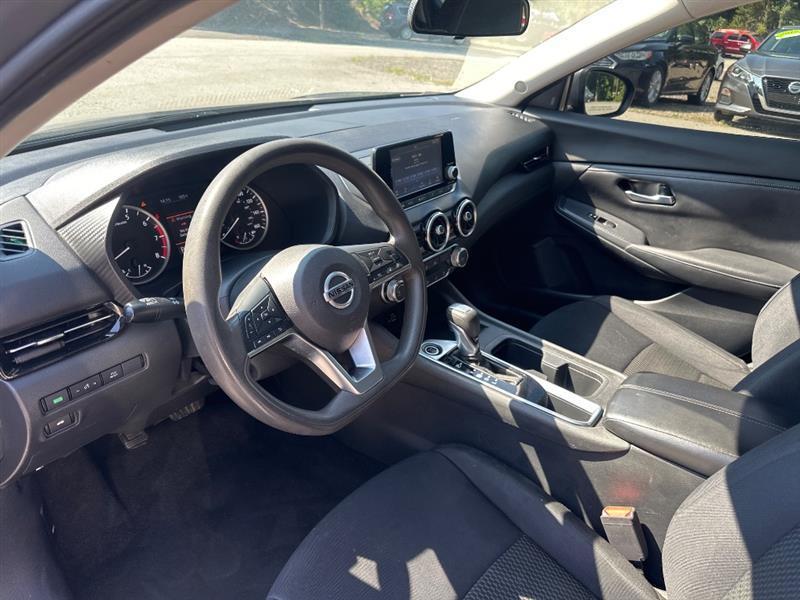 Nissan Sentra S 2020