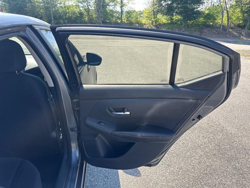Nissan Sentra S 2020