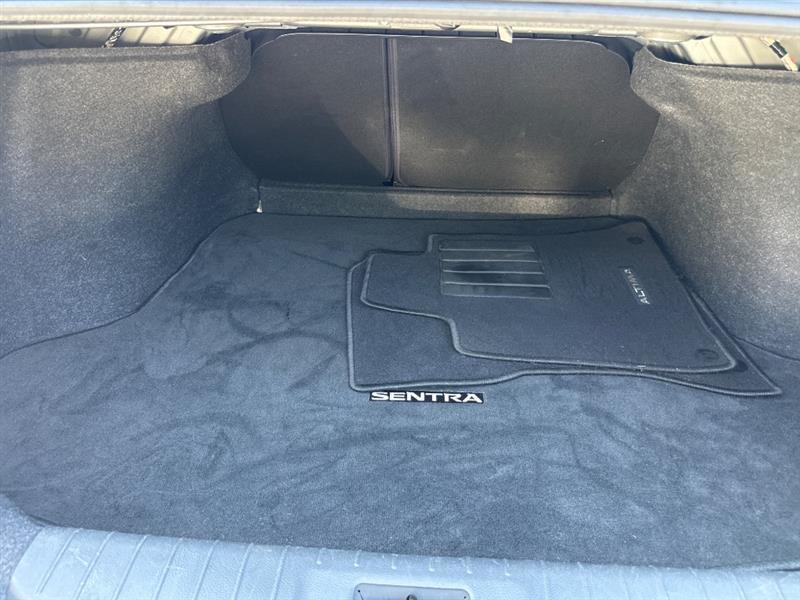 Nissan Sentra S 2020