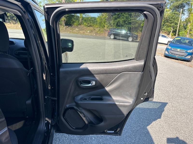 Jeep Renegade Latitude FWD 2017