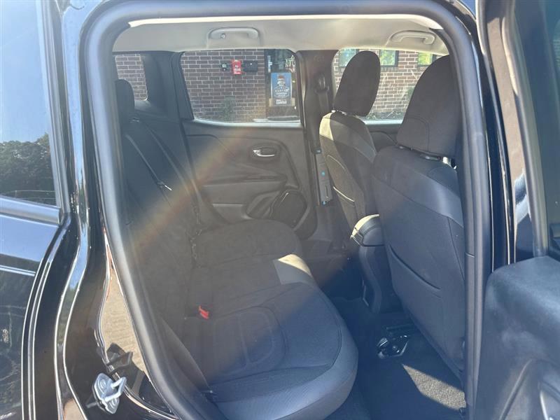 Jeep Renegade Latitude FWD 2017