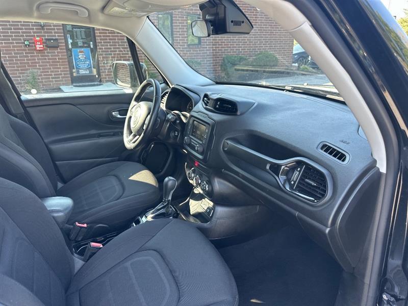Jeep Renegade Latitude FWD 2017