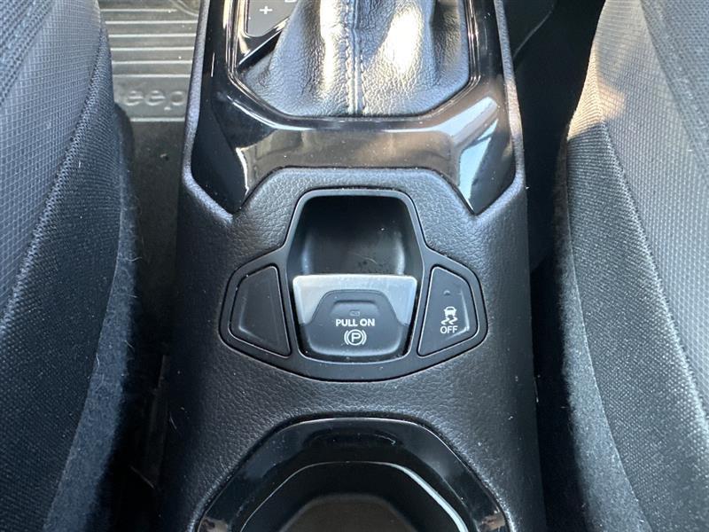 Jeep Renegade Latitude FWD 2017