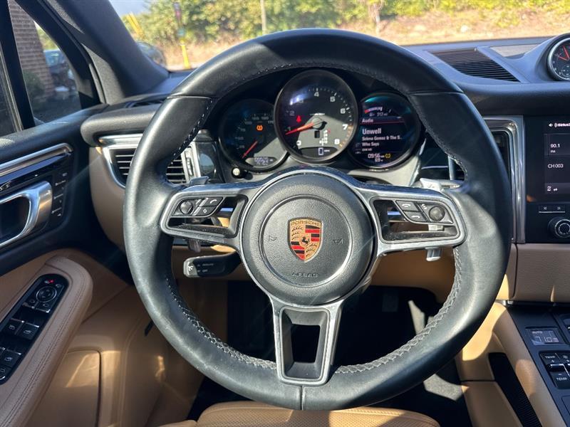 Porsche Macan GTS 2018