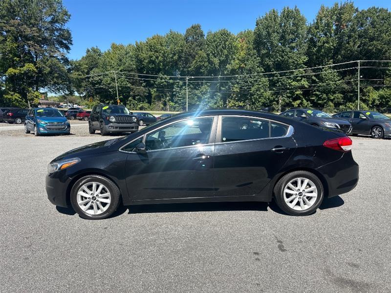 Kia Forte LX 6A 2017
