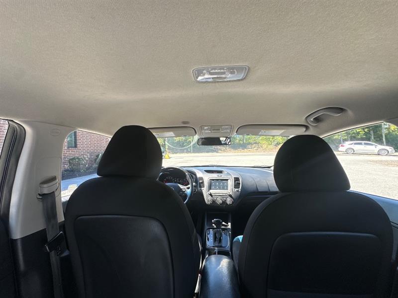 Kia Forte LX 6A 2017