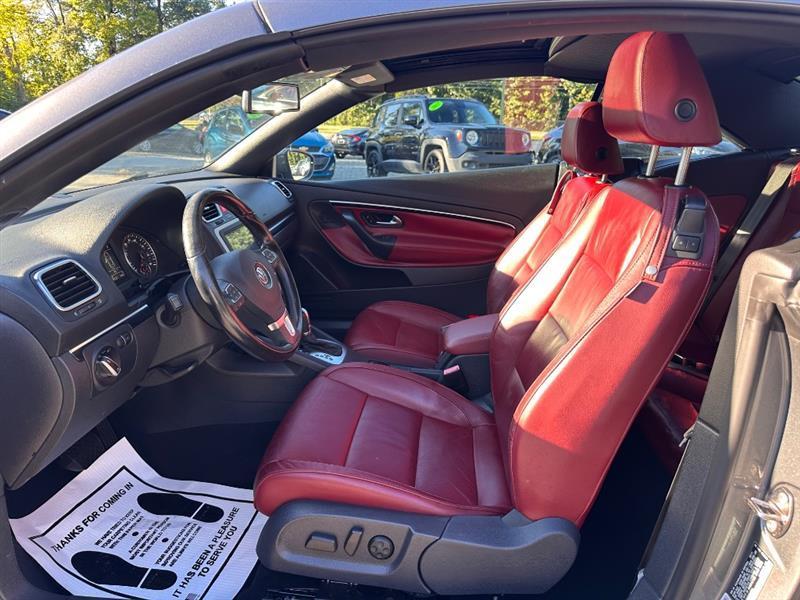 Volkswagen Eos Lux 2012