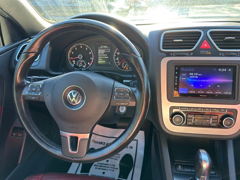 Volkswagen Eos Lux 2012