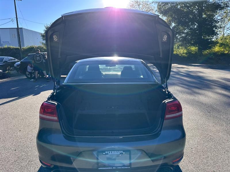 Volkswagen Eos Lux 2012
