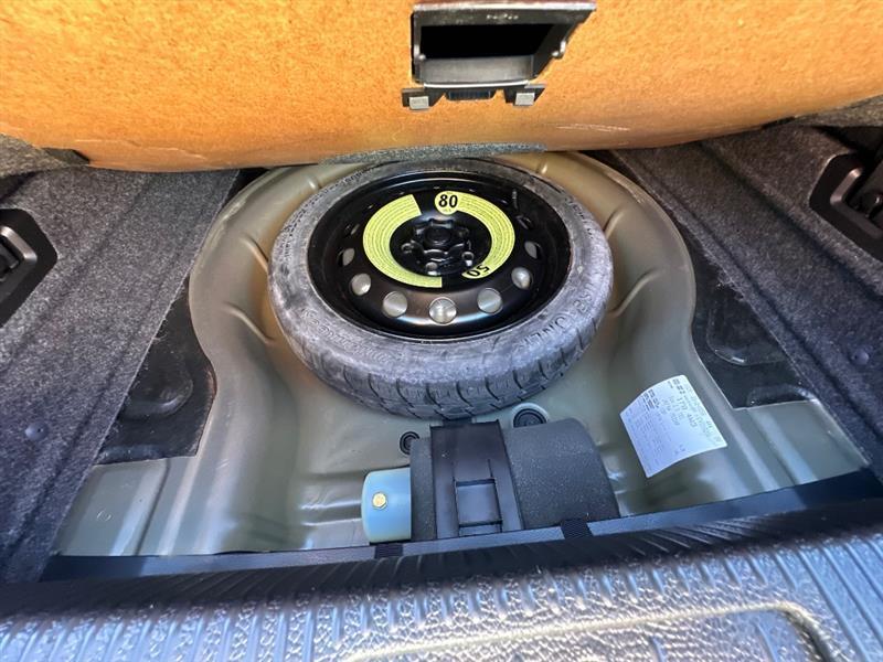 Volkswagen Eos Lux 2012