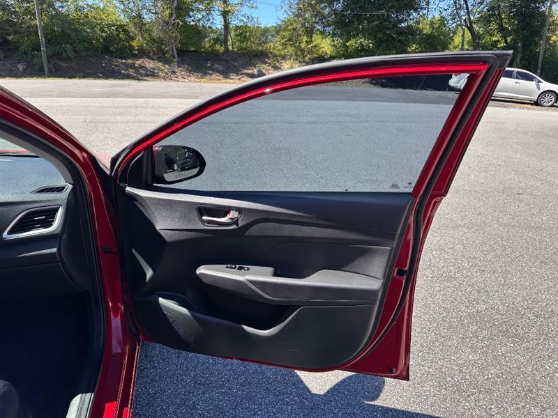 Hyundai Accent SE 4-Door 6M 2022