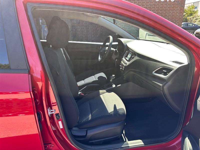 Hyundai Accent SE 4-Door 6M 2022