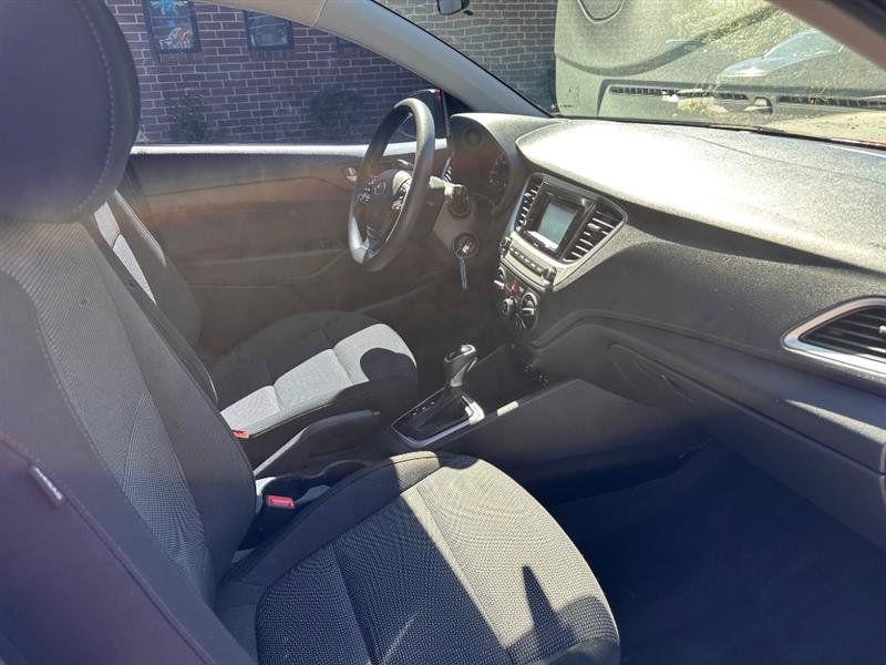 Hyundai Accent SE 4-Door 6M 2022