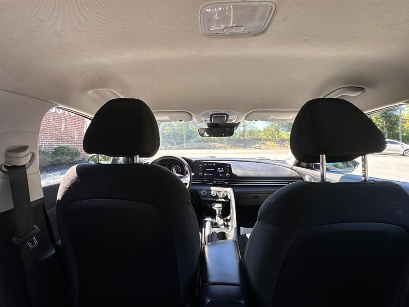 Hyundai Elantra SE 2021