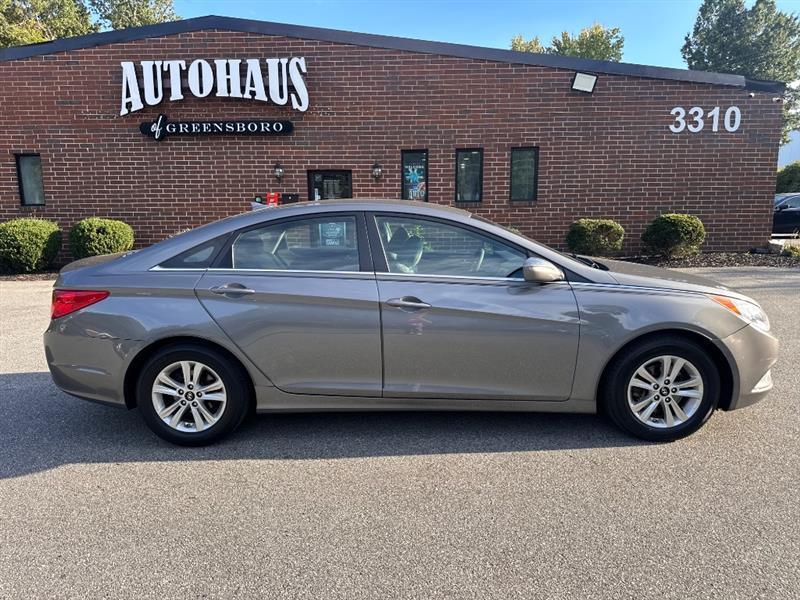 Hyundai Sonata GLS 2013