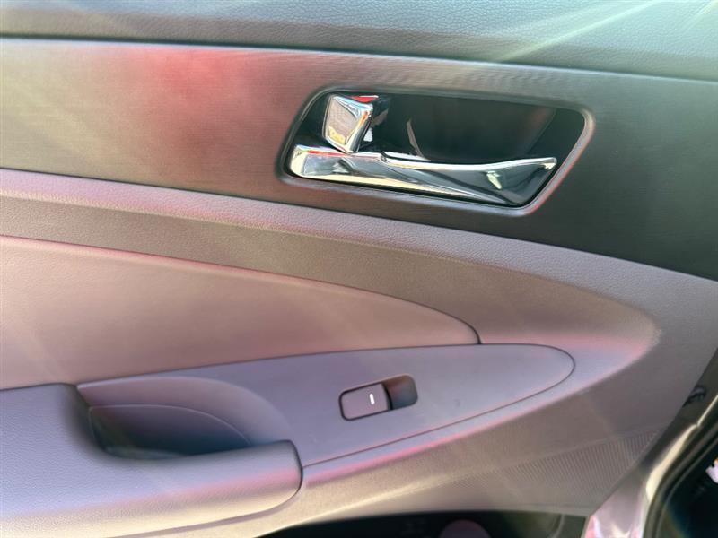 Hyundai Sonata GLS 2013