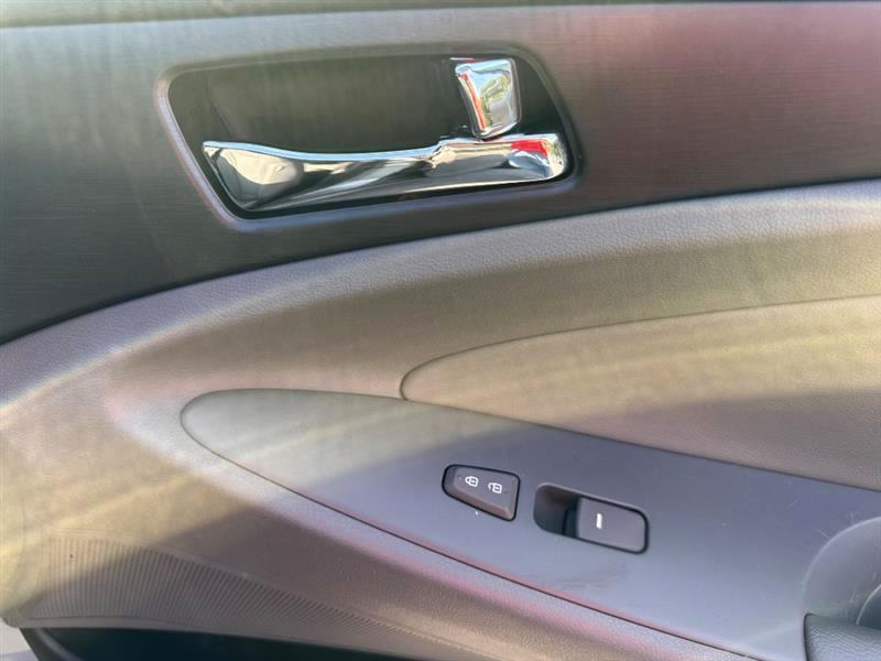 Hyundai Sonata GLS 2013