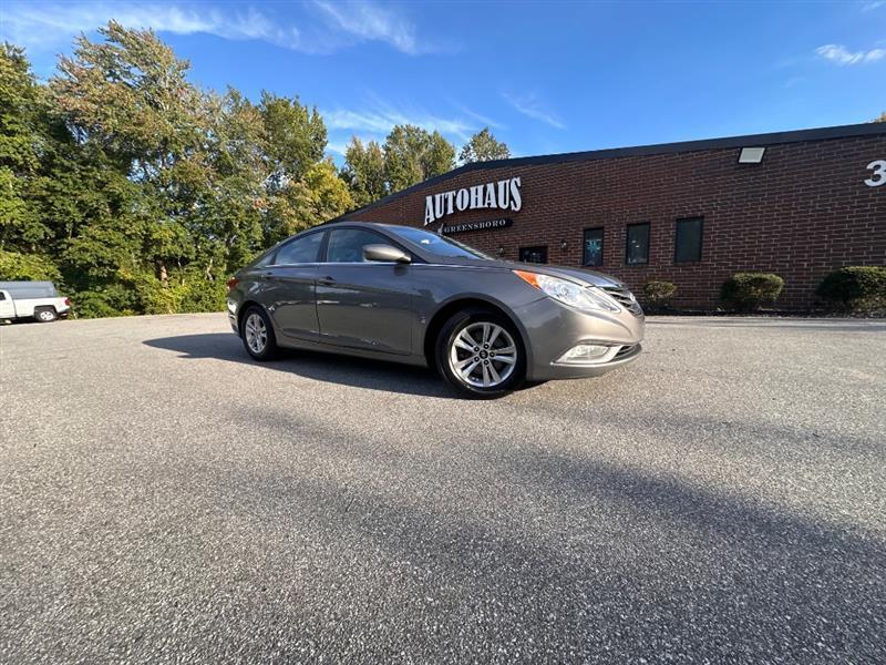 Hyundai Sonata GLS 2013