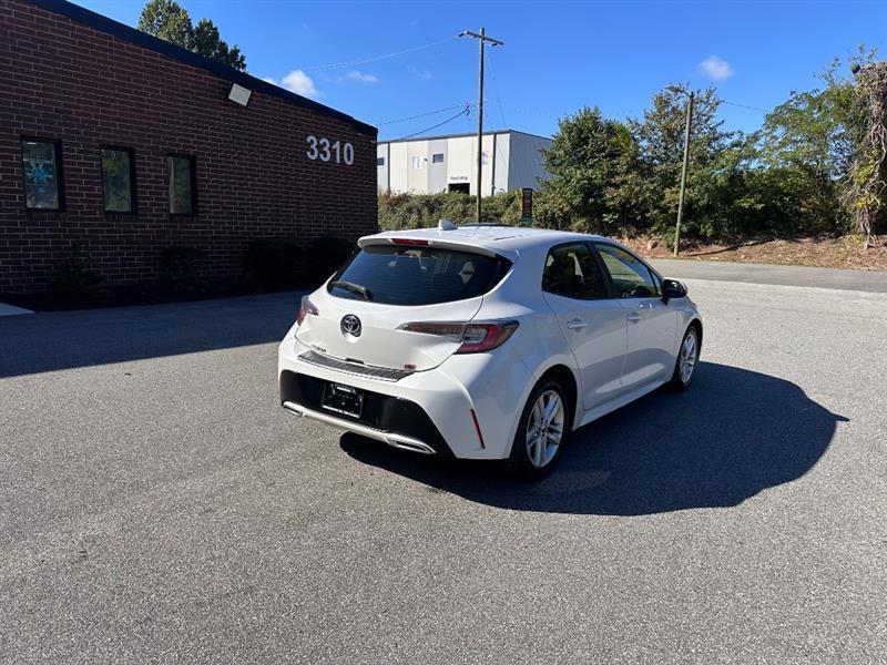Toyota Corolla SE Hatchback CVT 2021