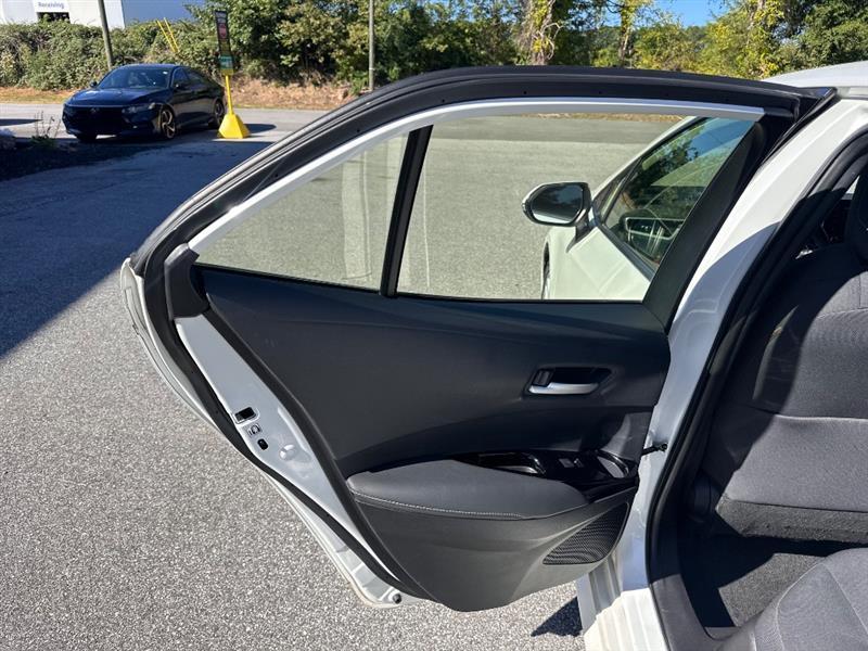 Toyota Corolla SE Hatchback CVT 2021