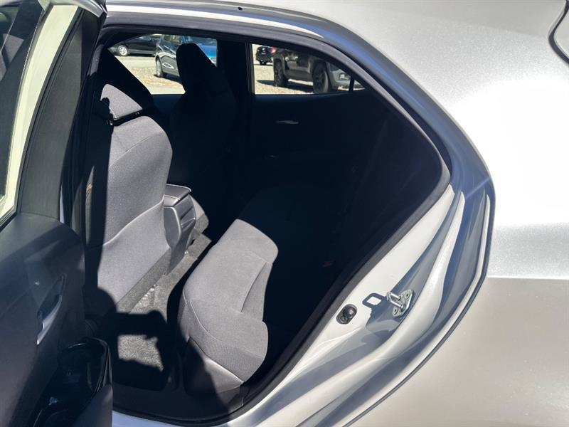 Toyota Corolla SE Hatchback CVT 2021