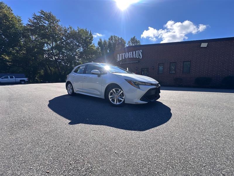 Toyota Corolla SE Hatchback CVT 2021