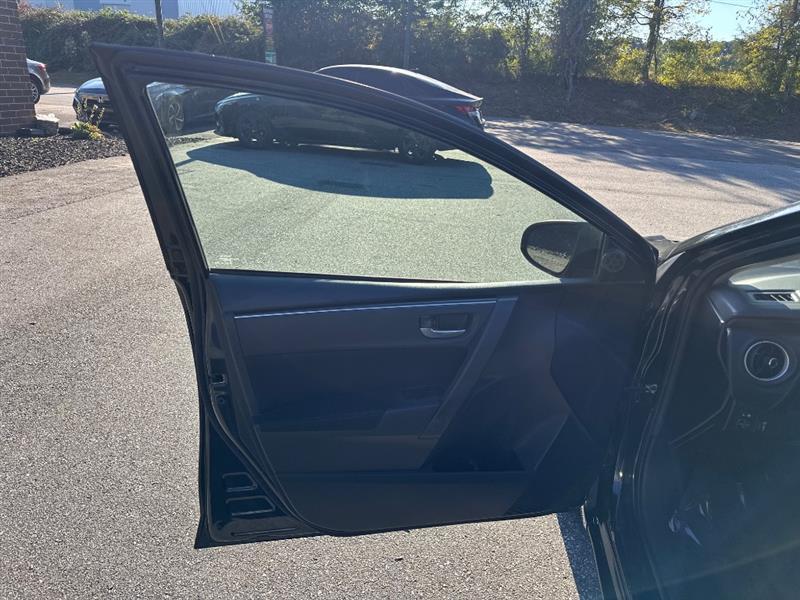 Toyota Corolla LE CVT 2018