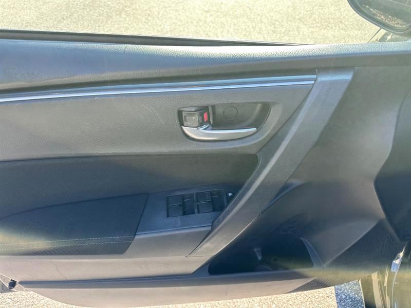 Toyota Corolla LE CVT 2018