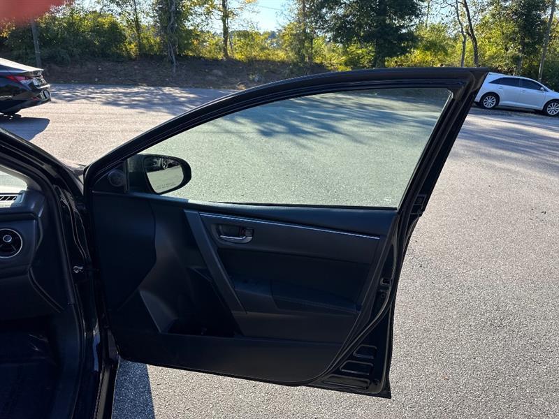 Toyota Corolla LE CVT 2018