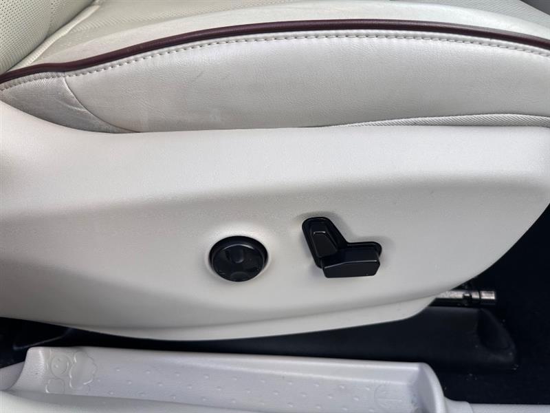 Chrysler Pacifica Limited 2017
