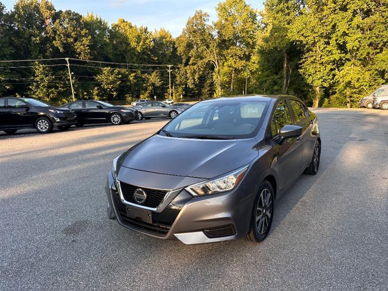 Nissan Versa SV 2022