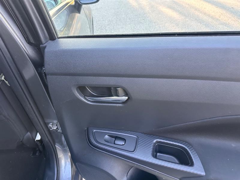 Nissan Versa SV 2022