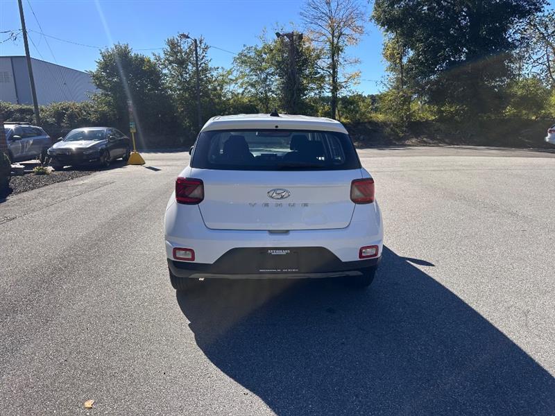 Hyundai Venue SE 2021