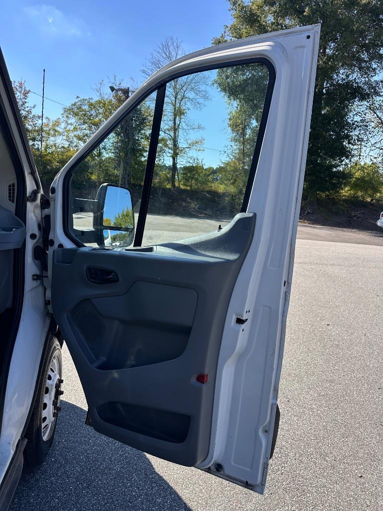 Ford Transit T-350 HD DRW 2017