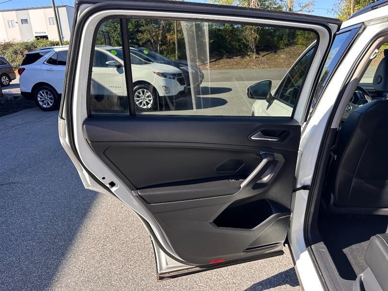 Volkswagen Tiguan SE 4Motion 2021
