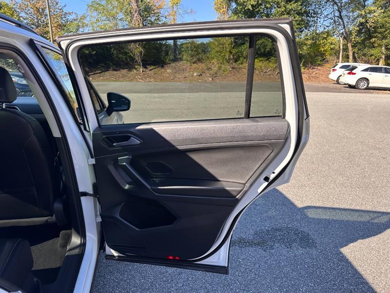 Volkswagen Tiguan SE 4Motion 2021