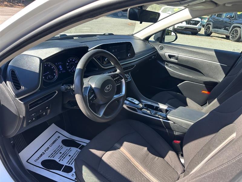 Hyundai Sonata SE 2022