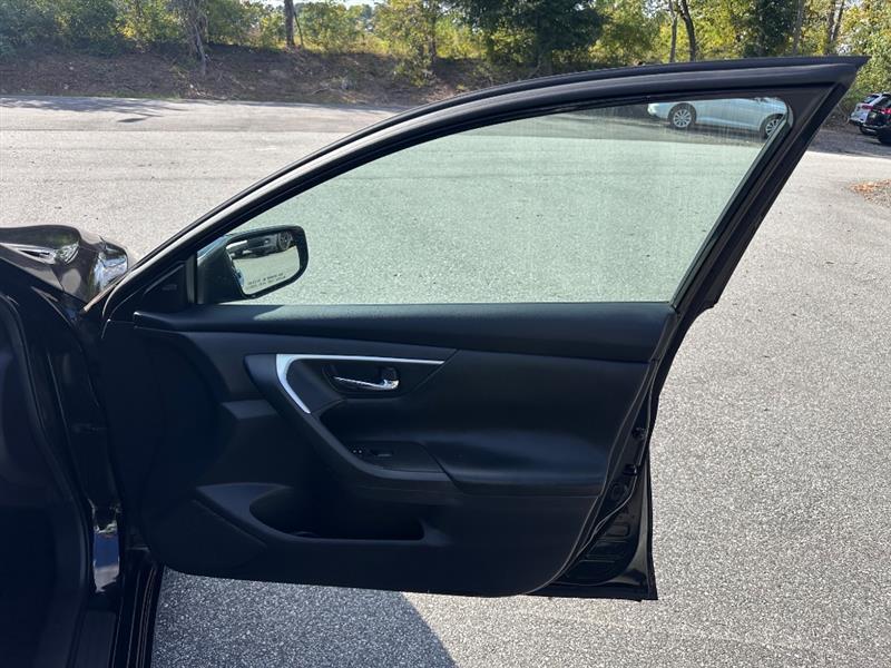 Nissan Altima 2.5 SV 2017
