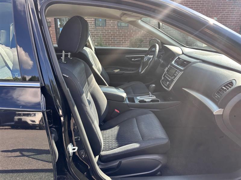 Nissan Altima 2.5 SV 2017